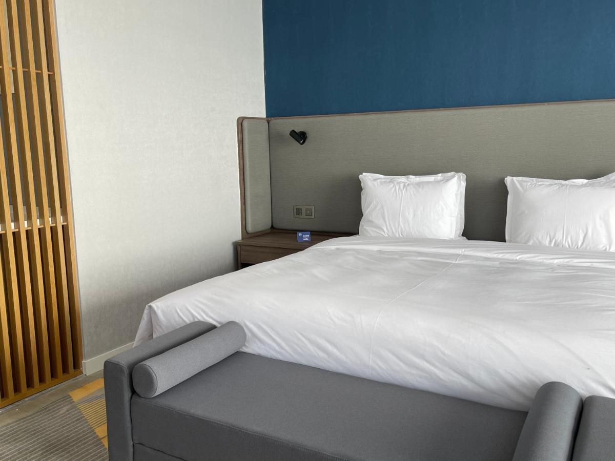 Holiday Inn Express Ulanqab Jining By Ihg מראה חיצוני תמונה